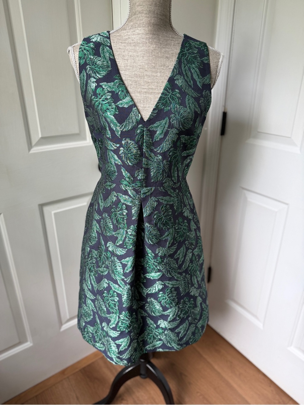 Sam Edelman Monstra Leaf Dress Size 8